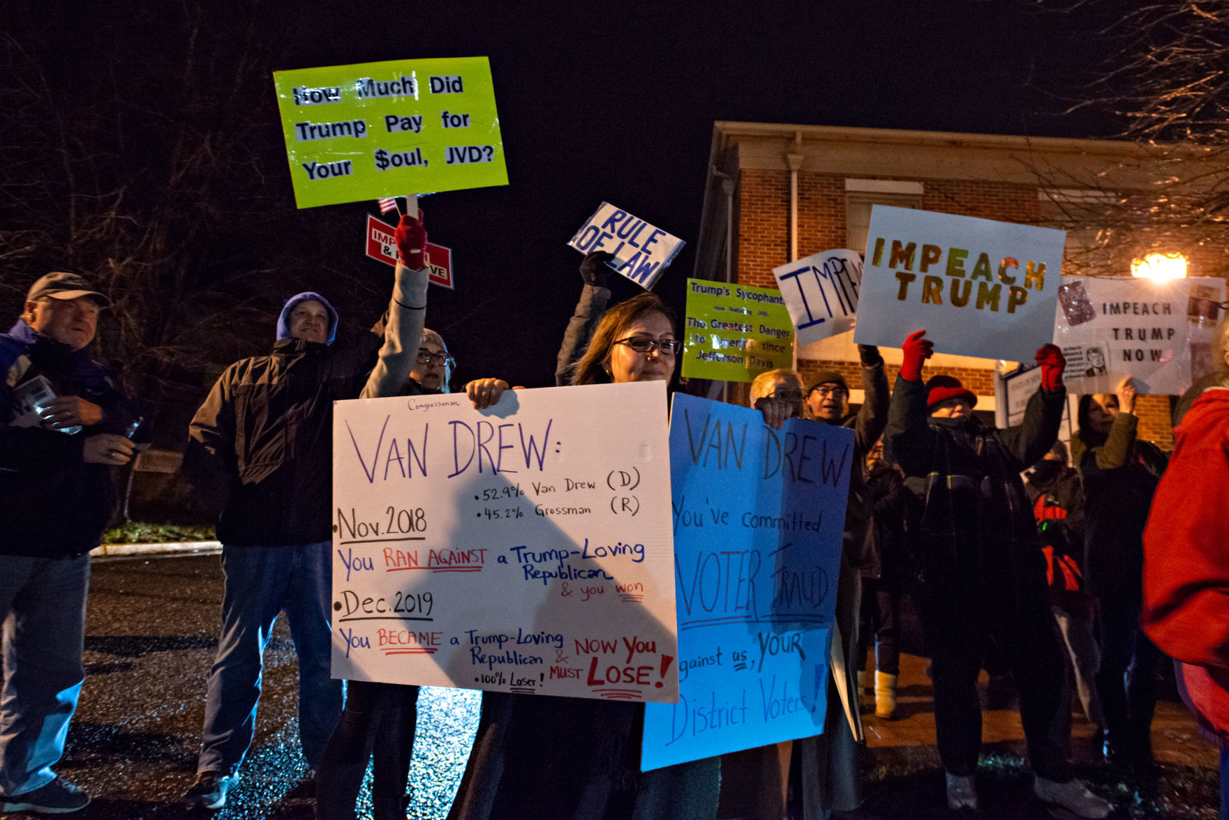 121819_nws_protest